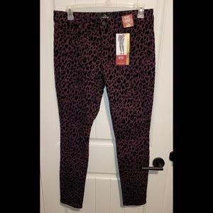 Jordache skinny purple black leopard jean NEW Luxe touch velvety feel NWT 14